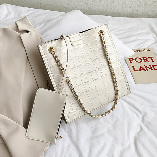Bolsa Tote Chain Versátil - Image 17