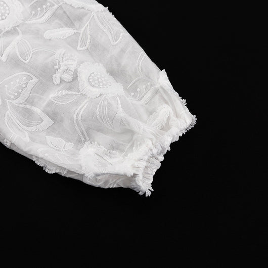 Conjunto Transparente con Bordados y Short de Talle Alto - Image 26