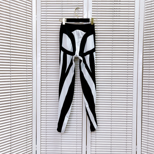 Leggings Deportivos con Malla y Costuras Decorativas para Mujer - Image 10
