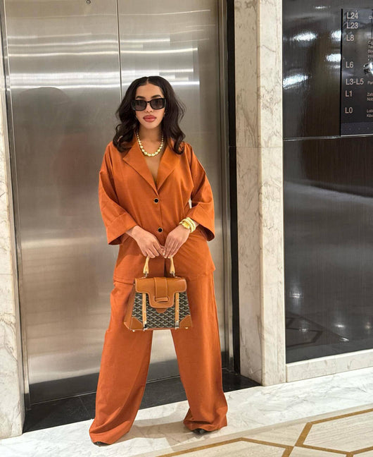 Conjunto de Dos Piezas: Camisa Suelta con Solapa y Pantalón Recto de Talle Alto - Image 21
