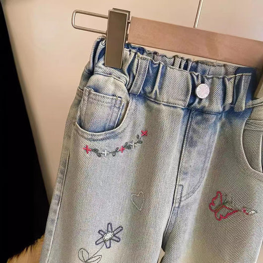 Jeans Rectos Personalizados con Bordado para Niñas - Image 12