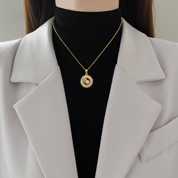 Conjunto de Joyería Elegante: Collar, Anillo y Aretes con Hojas y Cristales