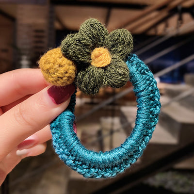 Elástico para cabello con flores de lana - Image 4