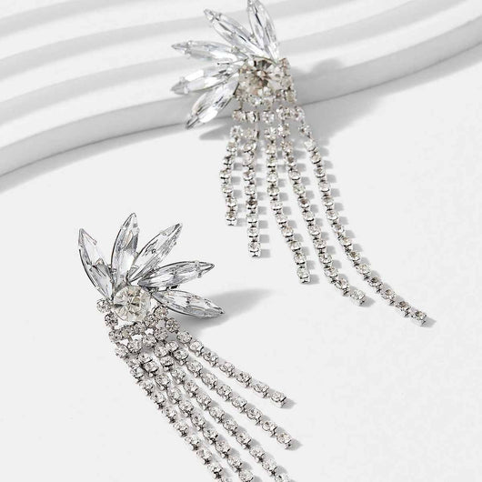 Aretes Largos Superpuestos en Capas con Borlas - Image 11