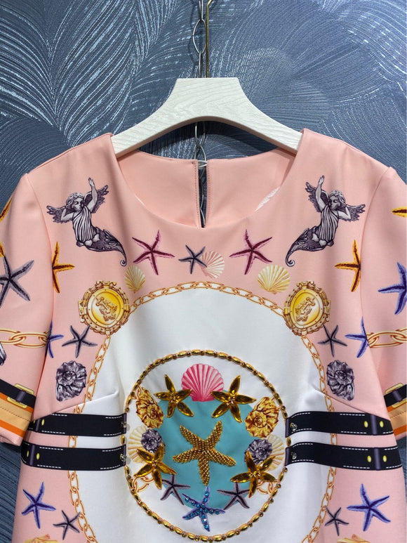 Conjunto Estampado: Blusa Manga Curta Gola Redonda + Calça