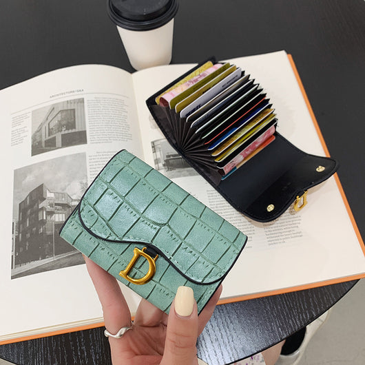 Cartera Plegable de Cuero Suave para Mujer - Colores Sólidos - Image 16