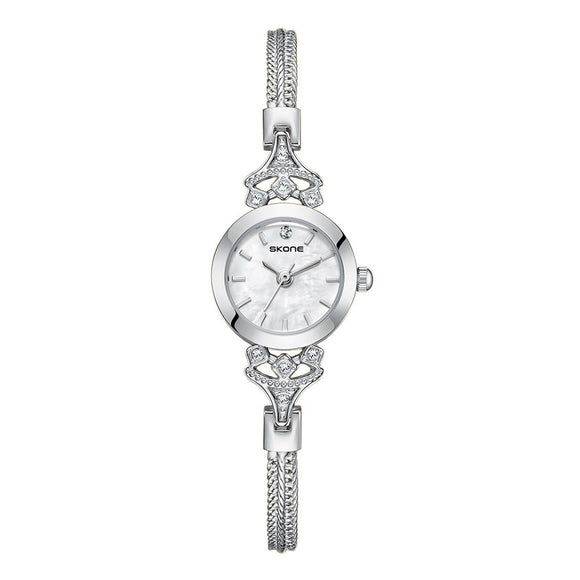 Reloj de Cuarzo Resistente al Agua para Mujer - Diseño Elegante y Minimalista