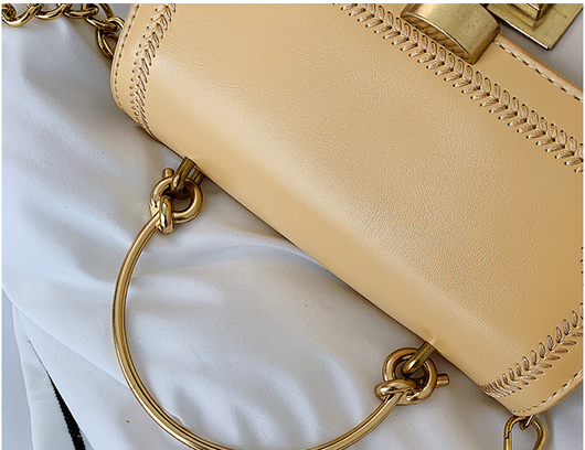 Bolso Bandolera Cuadrado Pequeño con Cadena - Image 15