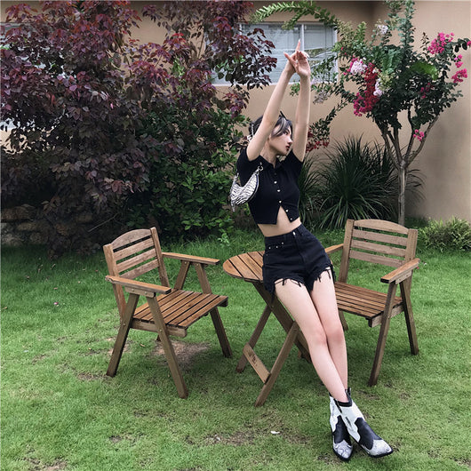 Polo Crop Top Universitario Love Button Negro Verano - Image 10