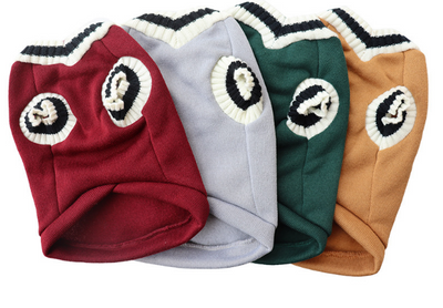 Suéter Tejido para Perro Estilo Preppy con Cuello en V - Image 9