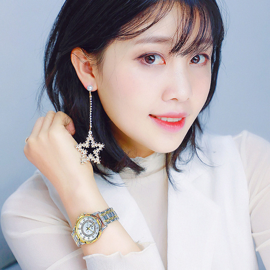 Reloj Diamante para Mujer con Eslabones Elegantes - Image 10