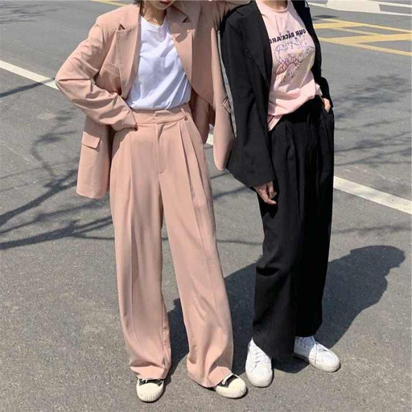 Traje Otoñal con Pantalón Palazzo Drapeado