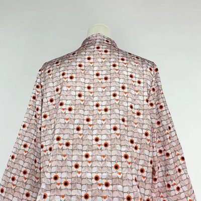 Traje Ejecutivo con Camisa Estampado Lunares - Elegancia y Temperamento - Image 4