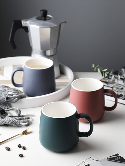 Cerámica Minimalista Nórdica con Diseño Contemporáneo