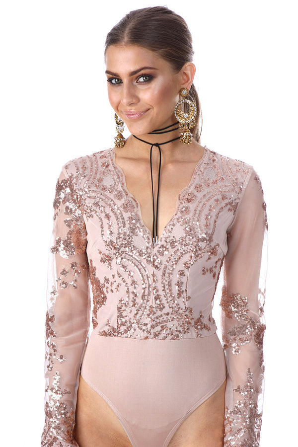 Jumpsuit Elegante con Lentejuelas Simétricas en Forma de Flor y Manga Larga