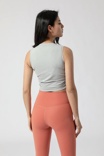 Top Deportivo Mujer con Pliegues Laterales - Image 13