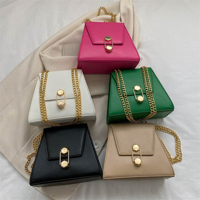Bolsa Mensajera Estilo Oeste Retro con Cadena - Diseño Coreano Personalizable - Image 10