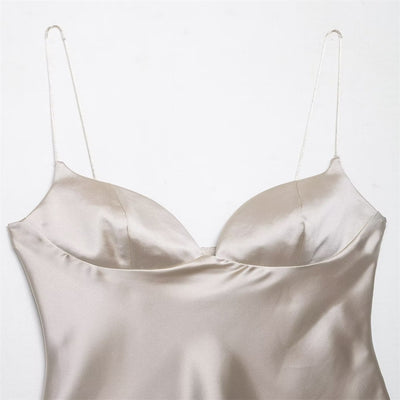 Top Satinado Escotado Corazón Ajustado para Mujer - Image 18