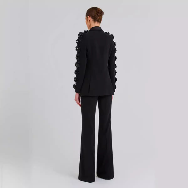 Conjunto Elegante de Dos Piezas con Flores para Mujer