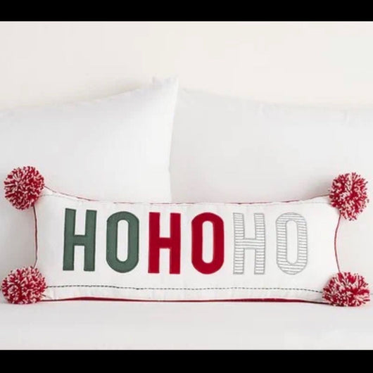 Cojín Navideño Bordado con Diseño Festivo - Image 4