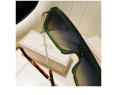 Gafas de Sol Grandes Integradas para Mujer - Image 16