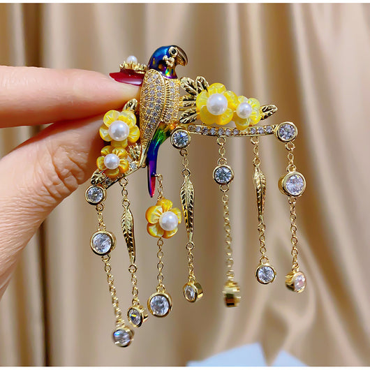 Broche de Lujo con Rama y Borlas - Image 9