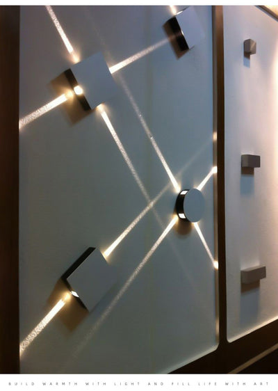 Lámpara de Pared LED Cuadrada Moderna en Aluminio - Image 10