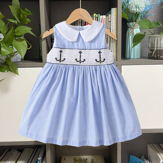 Vestido Infantil de Verano sin Mangas con Cuello de Muñeca y Smocking Bordado