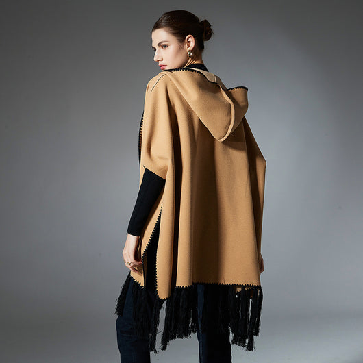 Poncho Hoodie con Borlas - Abrigo Versátil para Otoño e Invierno - Image 3