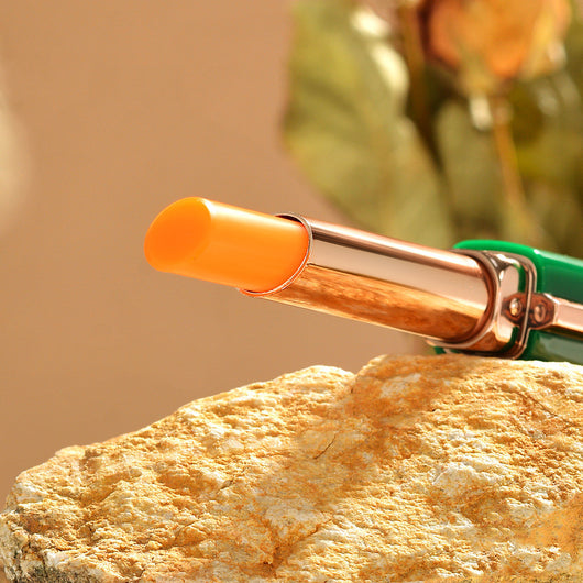 Bálsamo Labial Hidratante con Caroteno y Cambio de Color - Image 3