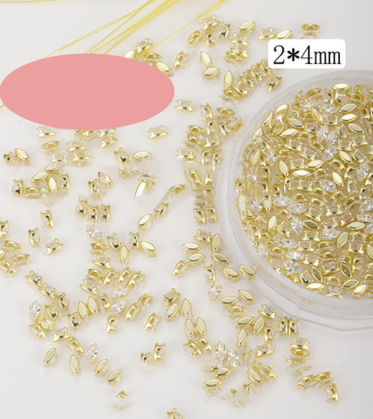 Joya para Uñas con Zirconia Gota Cuadrada - Image 12