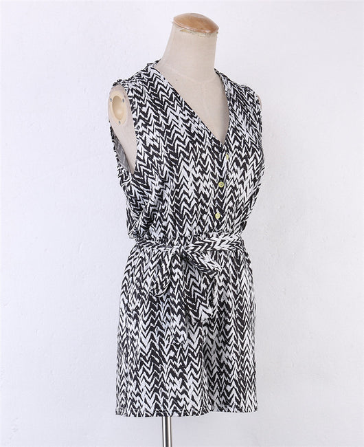 Mono Corto Escote V Elegante - Image 10