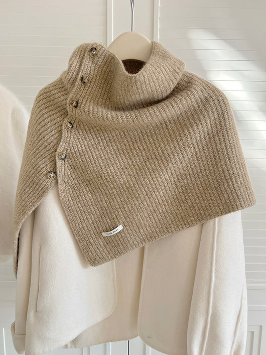 Capa Tejida de Lana con Cuello Alto Abrigador - Image 4