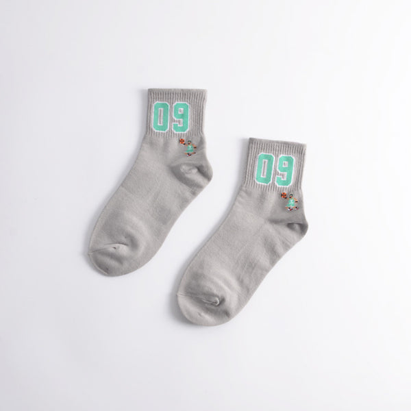 Calcetines Deportivos Alfabeto para Hombre y Mujer - Otoño e Invierno - Image 5
