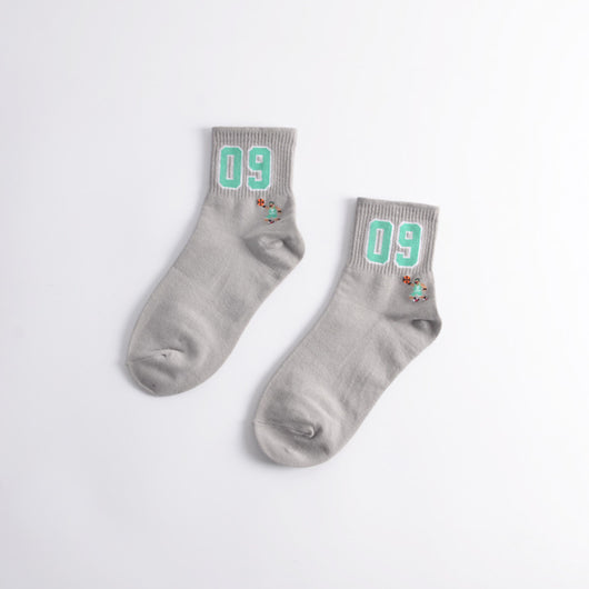 Calcetines Deportivos Alfabeto para Hombre y Mujer - Otoño e Invierno - Image 5
