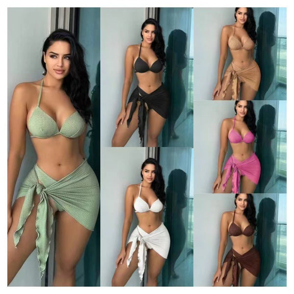 Traje de Baño Tres Piezas Elegante con Abertura Lateral