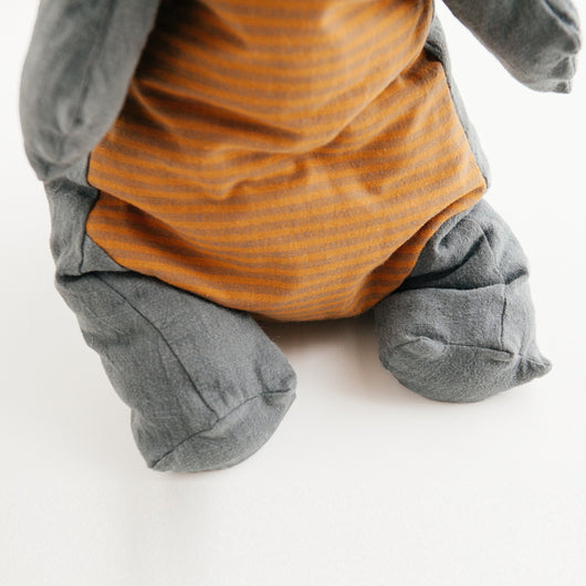 Muñecas de Tela de Lino Nórdico - Dinosaurios Adorables - Image 6
