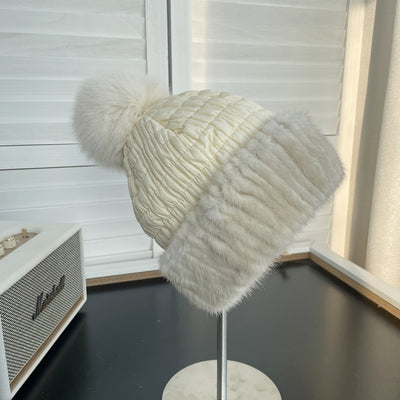 Gorro de Invierno Cálido con Pelaje de Visón y Pompón de Zorro - Image 9