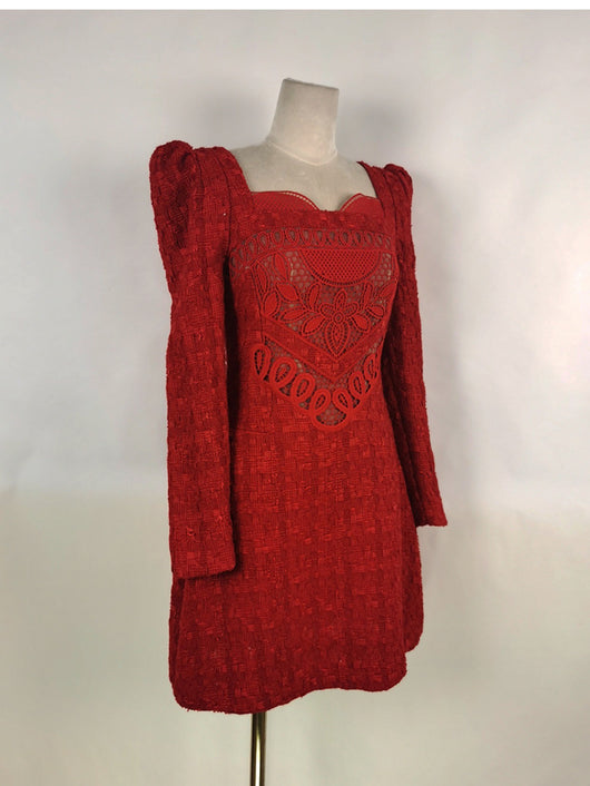 Vestido Rojo Elegante con Mangas Abullonadas para Fiestas y Año Nuevo - Image 4
