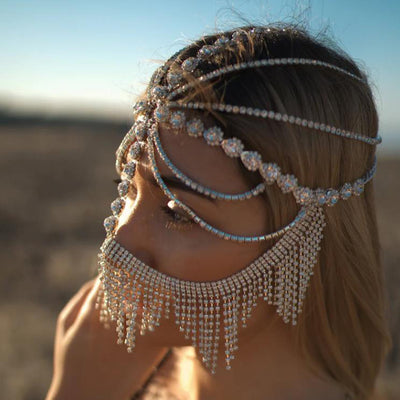 Cadena para Cabello Estilo Étnico con Diamantes Su Shui y Máscara - Image 3