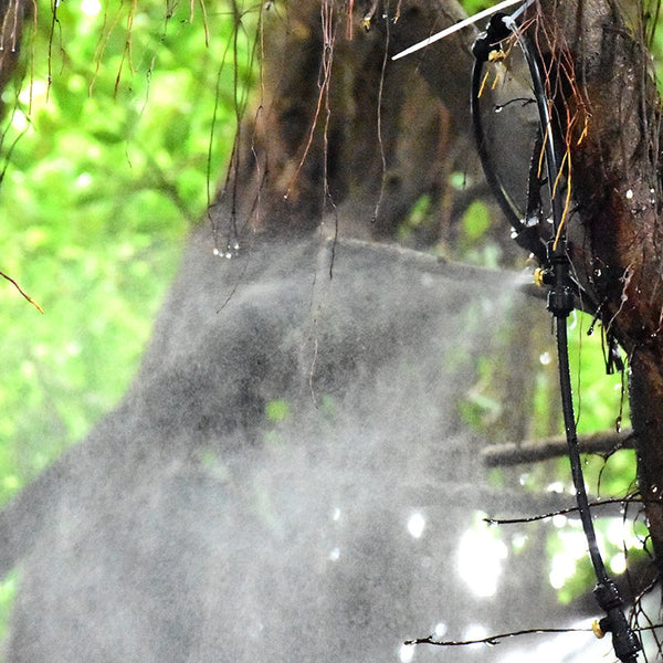 Sistema de Enfriamiento por Atomización para Jardín