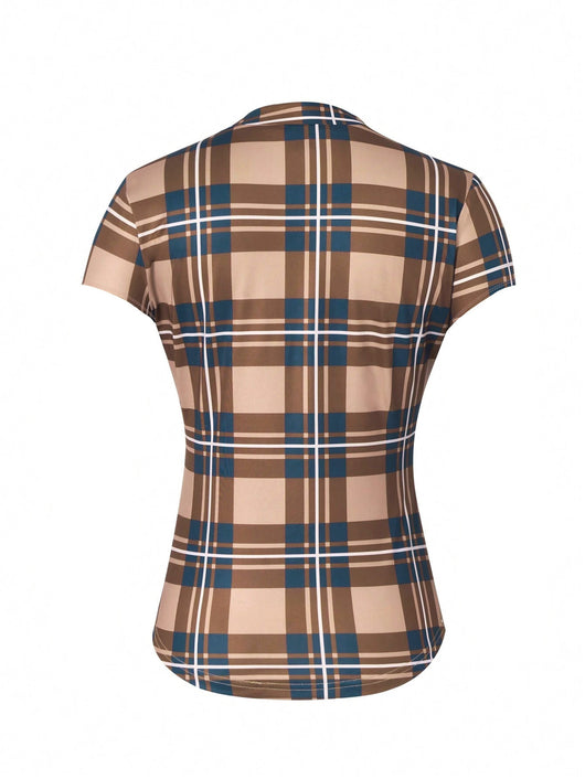 Blusa Cuadriculada con Cuello Camisero y Amarre en el Pecho - Image 9