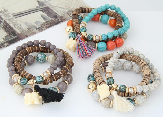 Pulsera Elefante Bebé con Cuentas de Madera y Borlas - Diseño Multicapas - Image 2