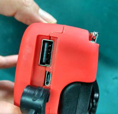Radio Linterna Multifunción con Carga Solar y Manivela USB - Image 3