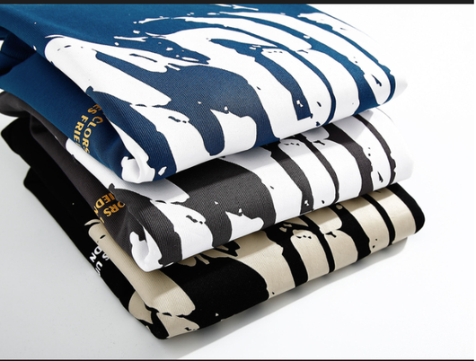 Suéter Grueso con Cuello Alto y Estampado Cálido - Image 11