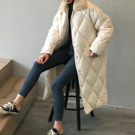 Chaqueta Acolchada para Mujer con Cuello de Piel y Diseño Rombo - Image 19