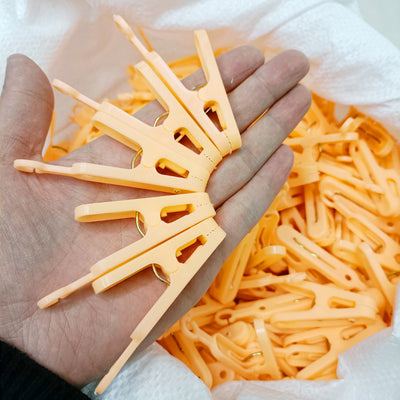 Tendedero Portátil Multifuncional con Pinzas Antideslizantes para Viajes - Image 9
