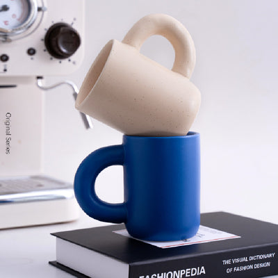 Taza de Cerámica Nórdica Estilo INS con Asa Generosa