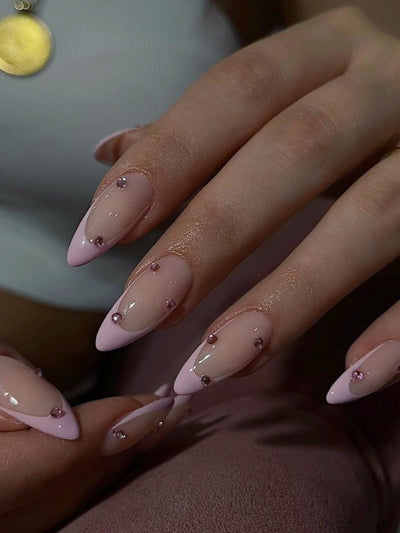 Manicura Francesa Almendra con Acabado Profesional - Image 10