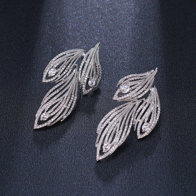 Aretes con Hoja de Circonitas Brillantes para Mujer - Image 5